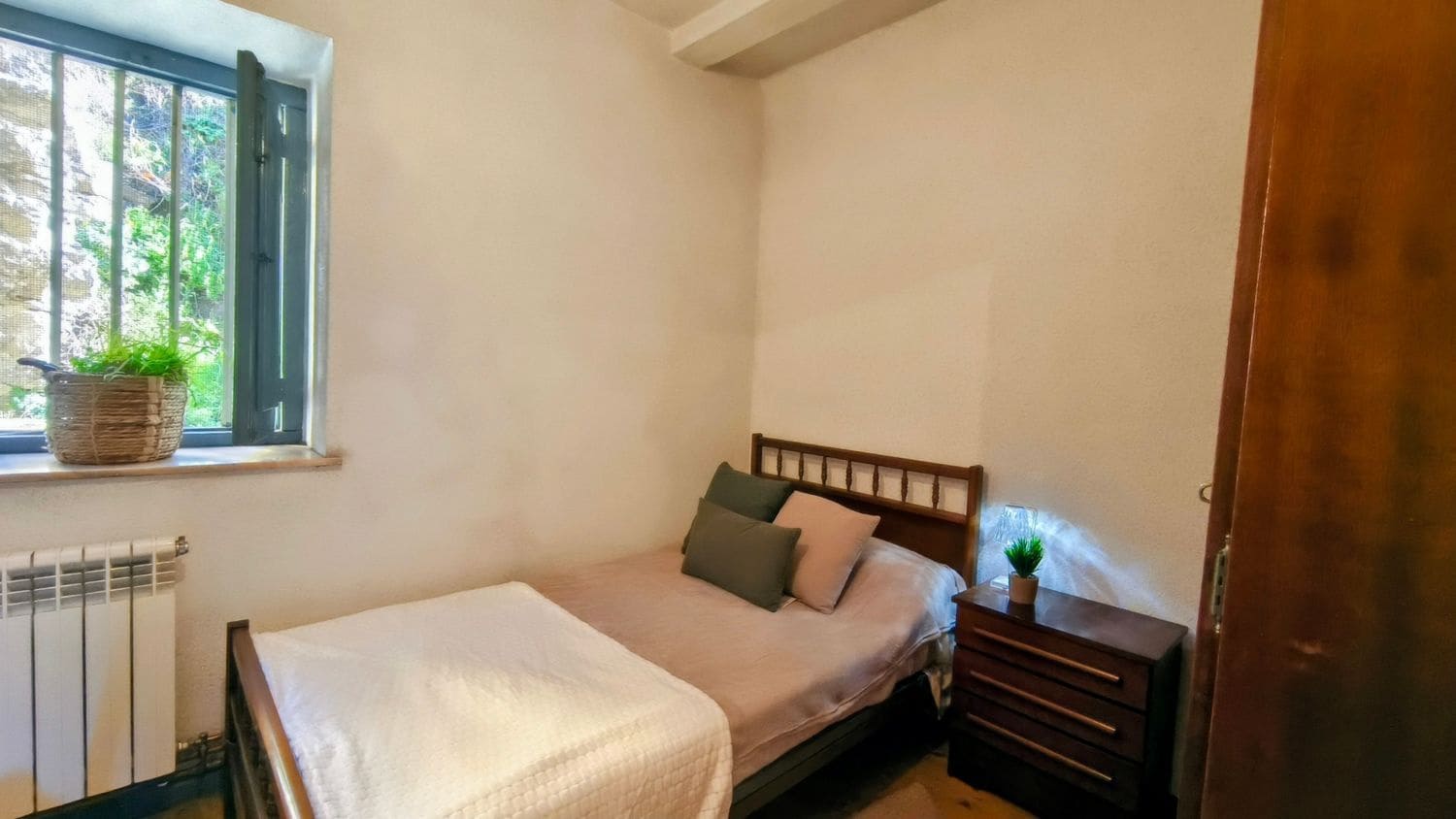 5 quarto Quinta/Casa Rural para venda em Quiros com garagem - 125 000 € (Ref: 9467960)