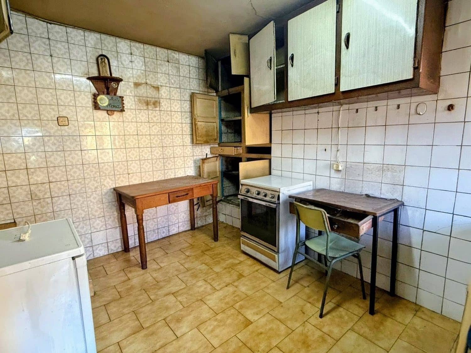 3 quarto Casa em Banda para venda em Quiros com garagem - 40 000 € (Ref: 9467961)