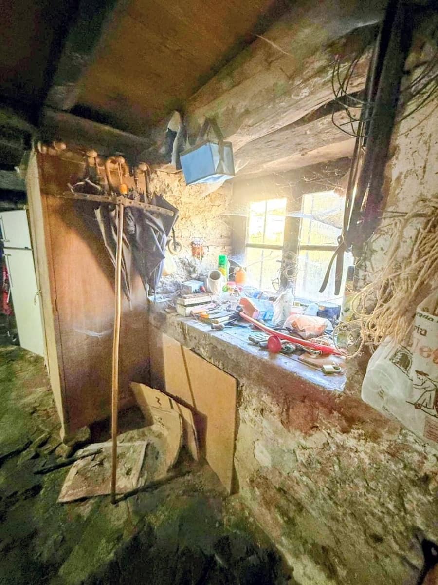 3 quarto Casa em Banda para venda em Quiros com garagem - 40 000 € (Ref: 9467961)