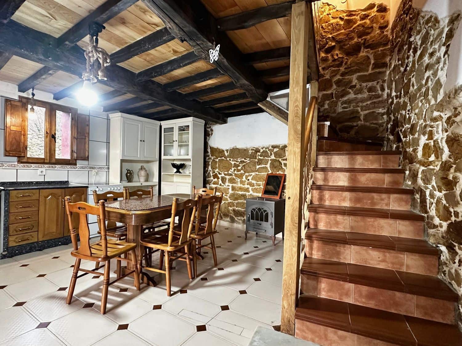 3 chambre Maison de Ville à vendre à Bimenes avec garage - 98 900 € (Ref: 9470496)