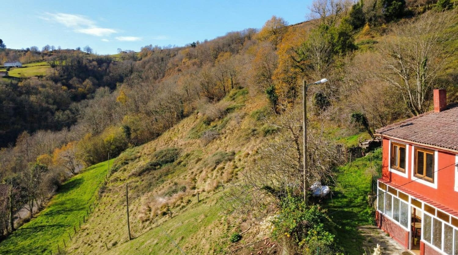 3 chambre Maison de Ville à vendre à Bimenes avec garage - 98 900 € (Ref: 9470496)