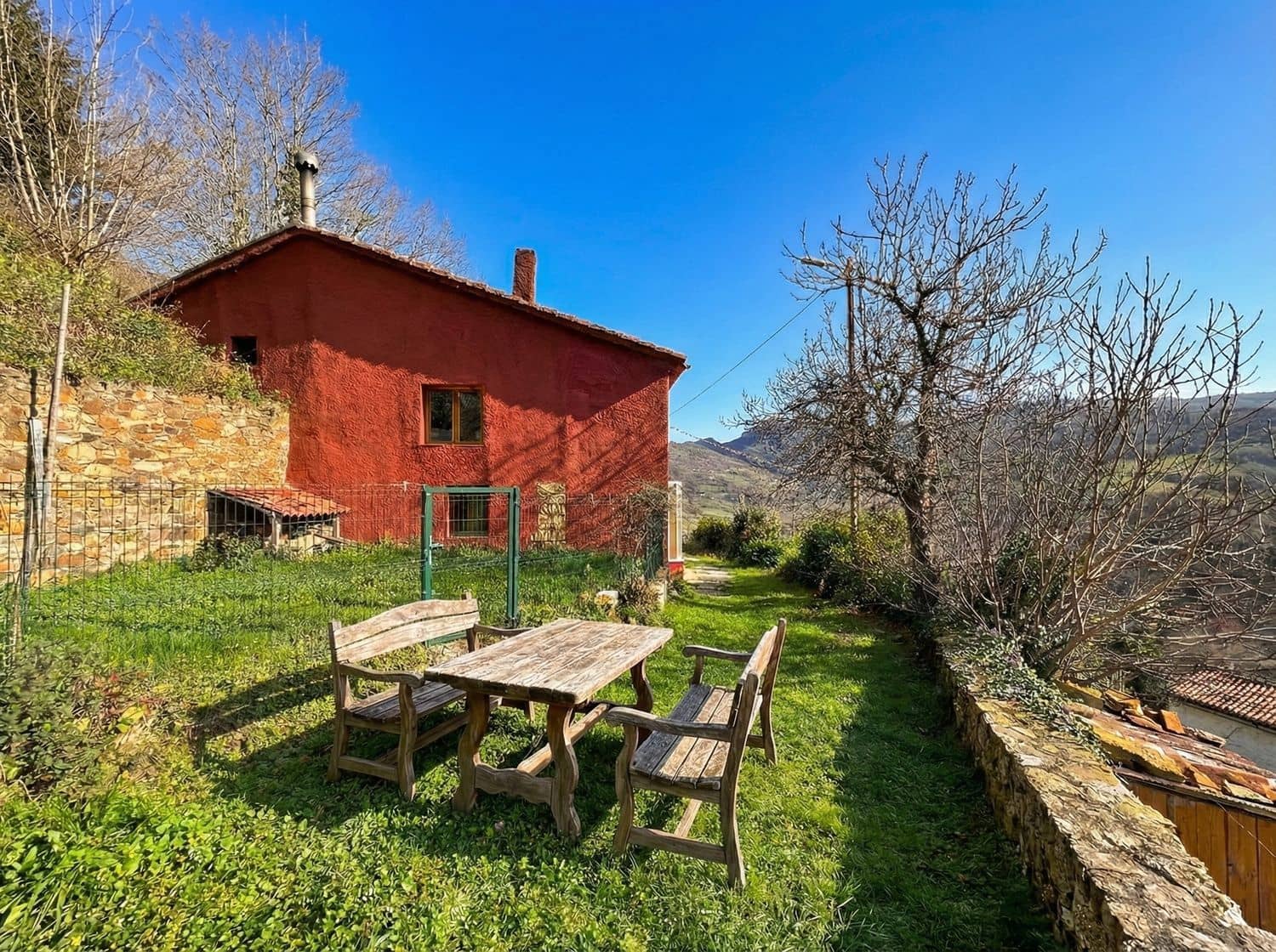 3 chambre Maison de Ville à vendre à Bimenes avec garage - 98 900 € (Ref: 9470496)