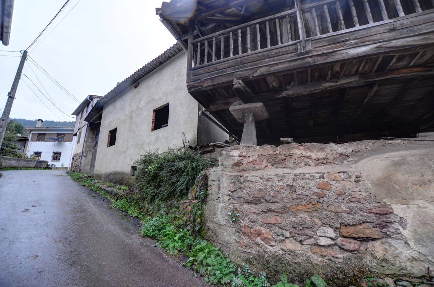 5 quarto Quinta/Casa Rural para venda em Tineo com garagem - 70 000 € (Ref: 9470497)