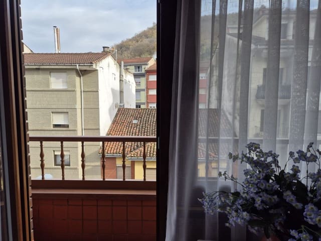 2 sovrum Lägenhet till salu i Aller med garage - 100 000 € (Ref: 9470499)