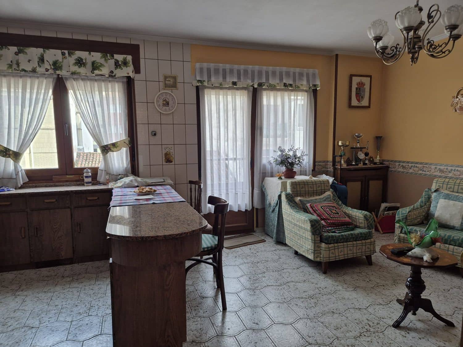 2 Zimmer Apartment zu verkaufen in Aller mit Garage - 100.000 € (Ref: 9470499)