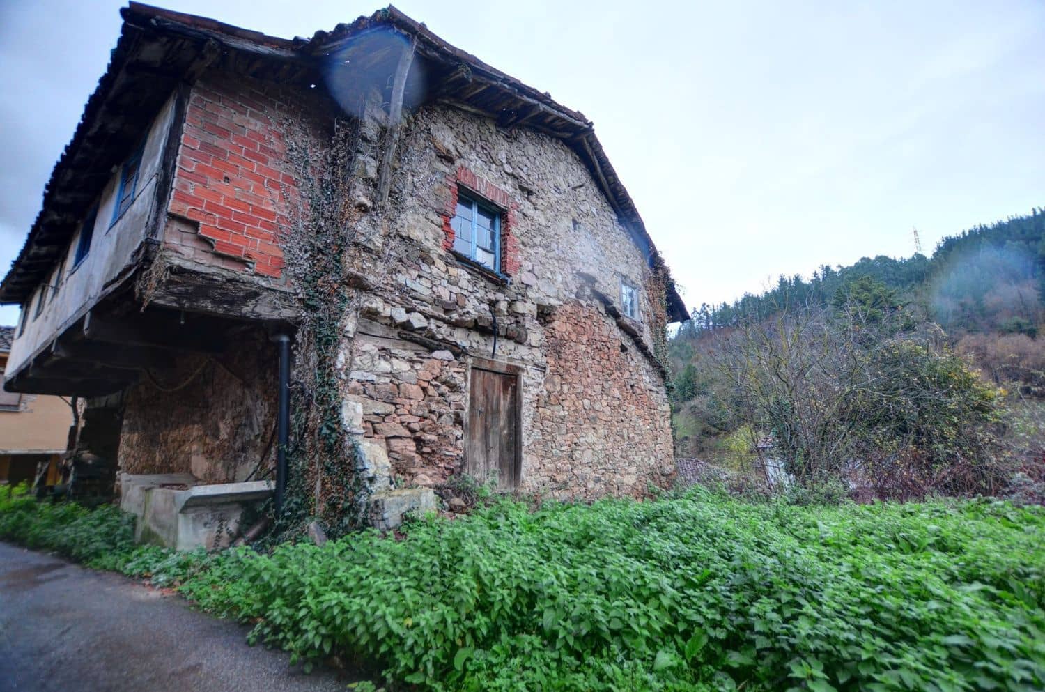 Finca/Casa di Campagna in vendita in Tineo con garage - 60.000 € (Rif: 9470500)
