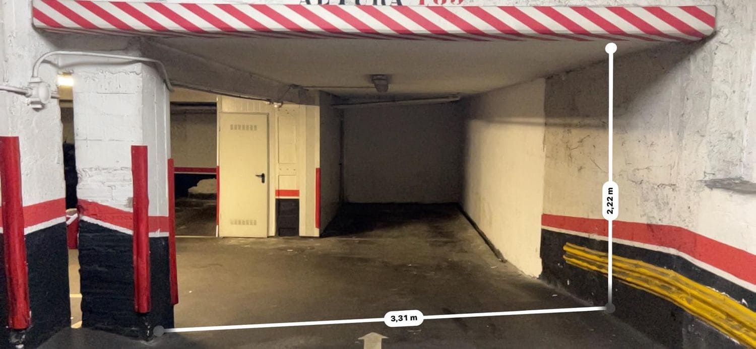 Garage zu vermieten in Gijon - 100 € (Ref: 9470501)