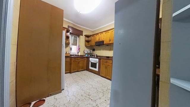 2 makuuhuone Huoneisto myytävänä paikassa Aller mukana 
autotalli - 52 000 € (Ref: 9470502)