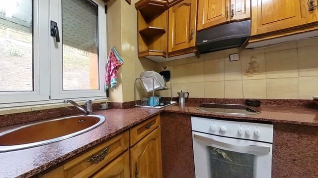 2 makuuhuone Huoneisto myytävänä paikassa Aller mukana 
autotalli - 52 000 € (Ref: 9470502)