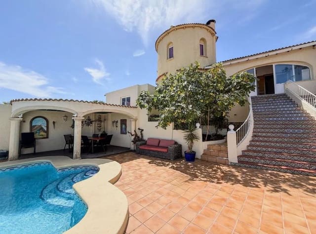5 bedroom Villa for sale in Monte Pedreguer, Pedreguer with pool garage - € 595,000 (Ref: 9470503)
