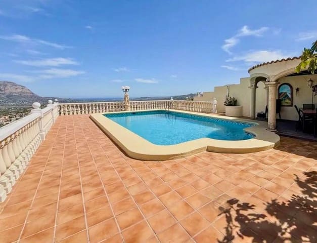 5 bedroom Villa for sale in Monte Pedreguer, Pedreguer with pool garage - € 595,000 (Ref: 9470503)