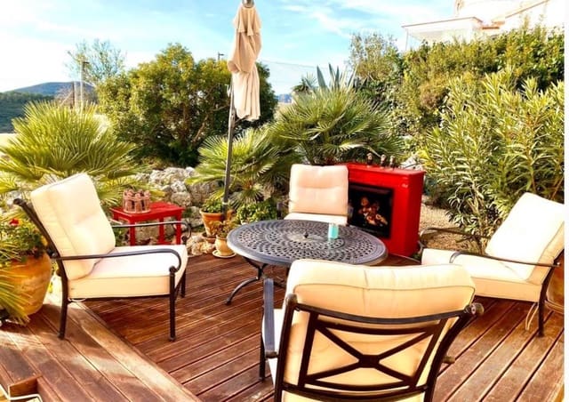 5 bedroom Villa for sale in Monte Pedreguer, Pedreguer with pool garage - € 595,000 (Ref: 9470503)