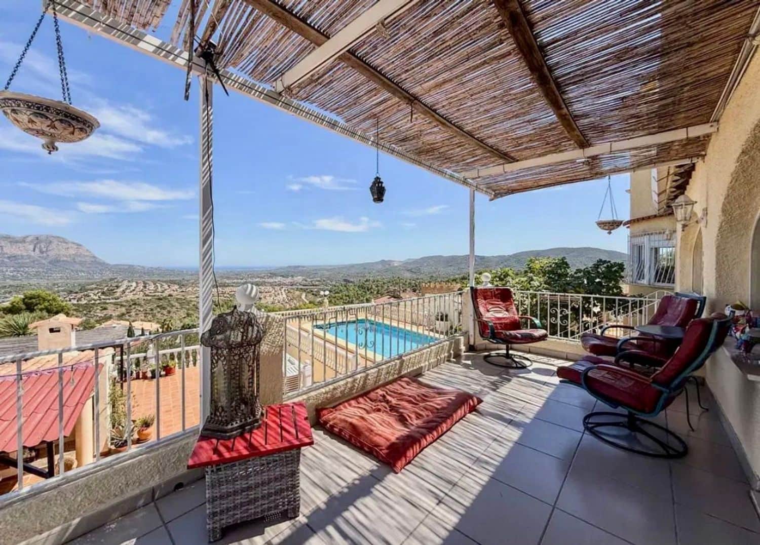 5 Zimmer Villa zu verkaufen in Monte Pedreguer mit Pool Garage - 595.000 € (Ref: 9470503)