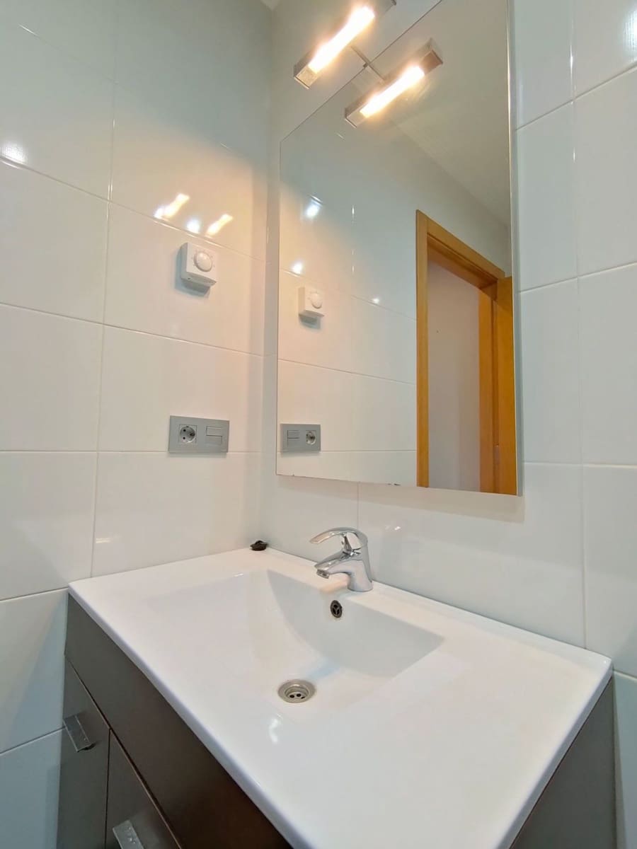 1 slaapkamer Appartement te koop in Gijon met garage - € 119.900 (Ref: 9470805)