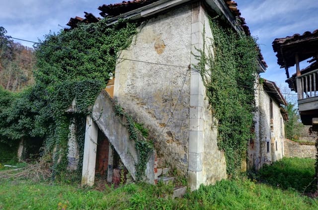 7 Zimmer Finca/Landgut zu verkaufen in Piloña mit Garage - 380.000 € (Ref: 9472244)