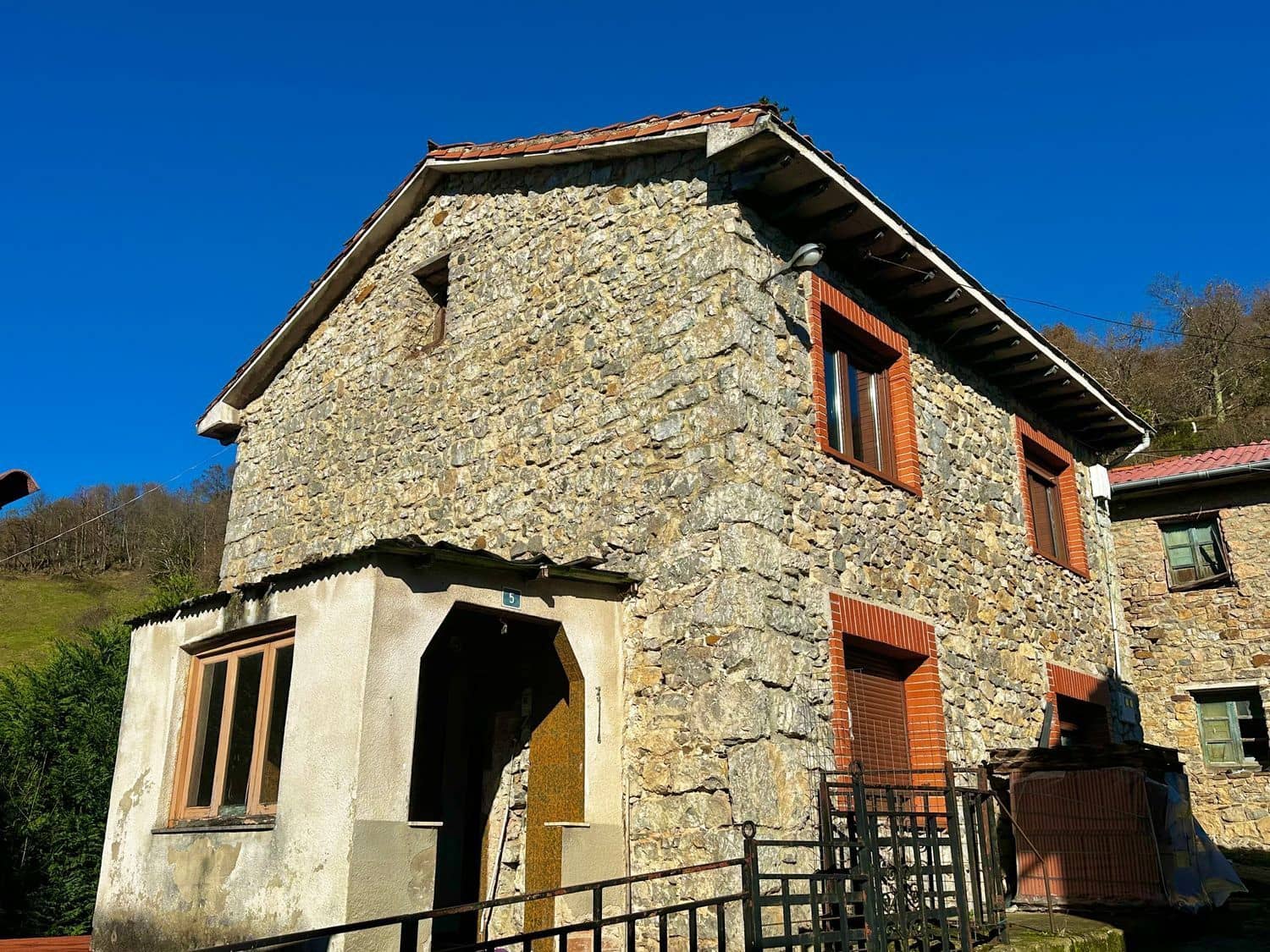 3 camera da letto Finca/Casa di Campagna in vendita in Bimenes con garage - 139.900 € (Rif: 9474020)