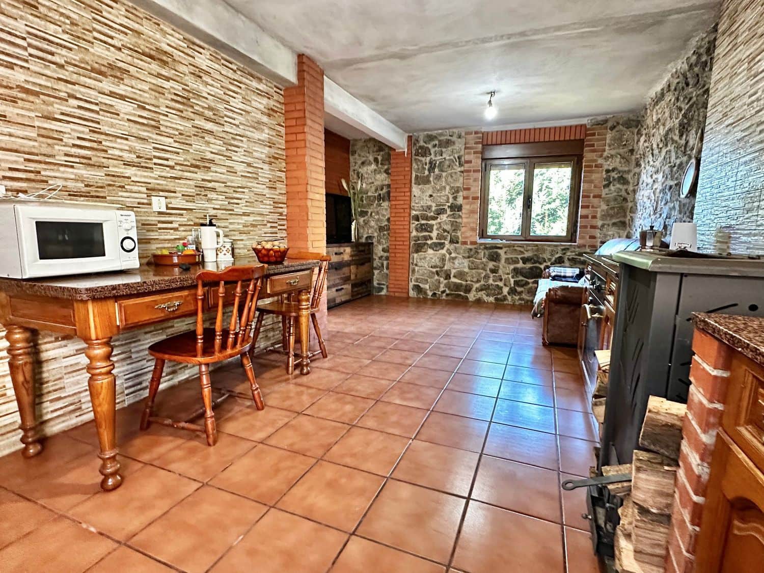 3 camera da letto Finca/Casa di Campagna in vendita in Bimenes con garage - 139.900 € (Rif: 9474020)