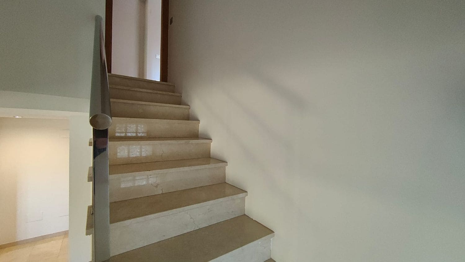 4 bedroom Villa for sale in Siero with garage - € 390,000 (Ref: 9480848)