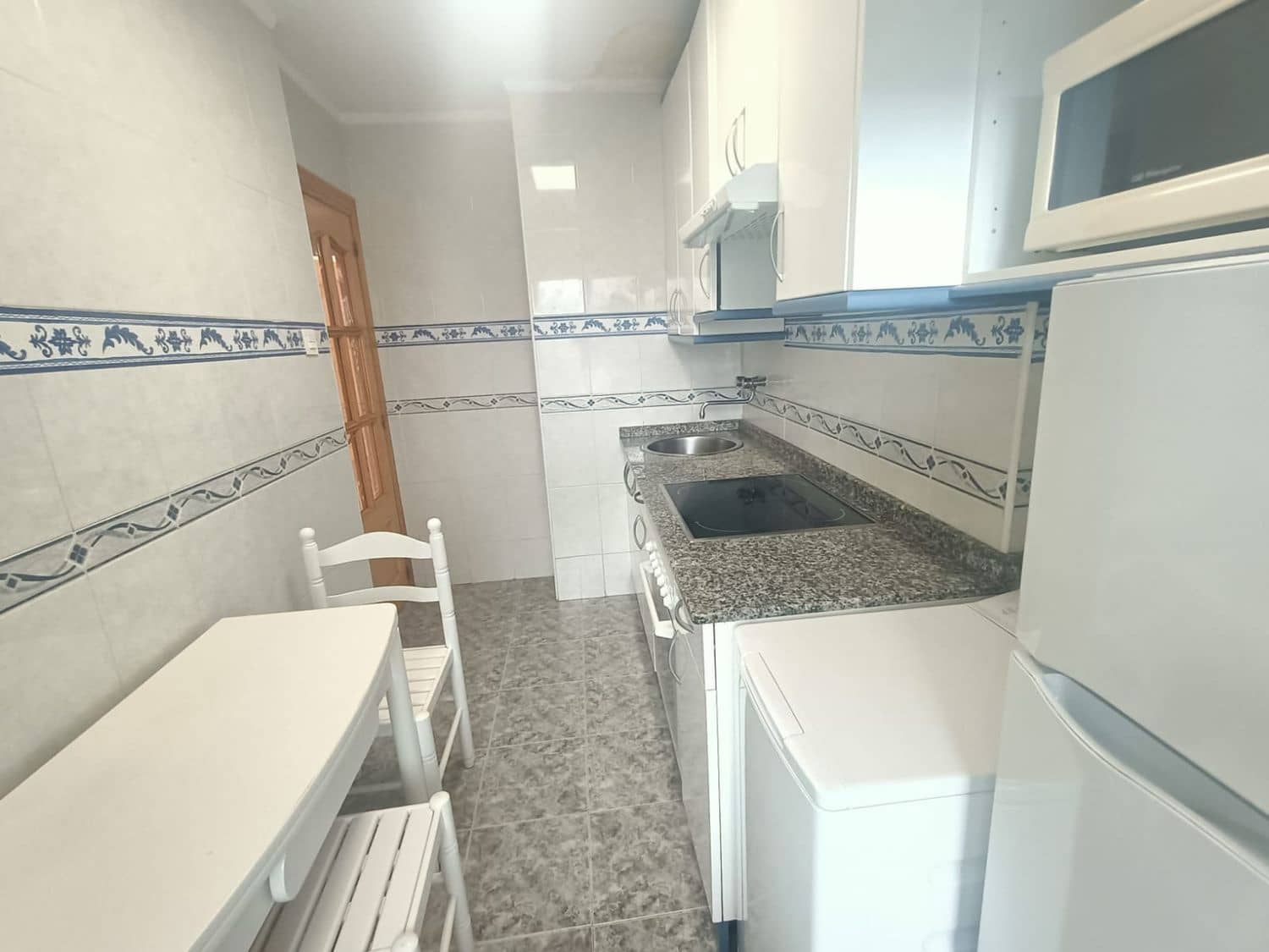 2 slaapkamer Appartement te koop in Gijon met garage - € 225.000 (Ref: 9485499)