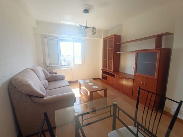 2 slaapkamer Appartement te koop in Centro Urbano, Gijón met garage - € 225.000 (Ref: 9485499)