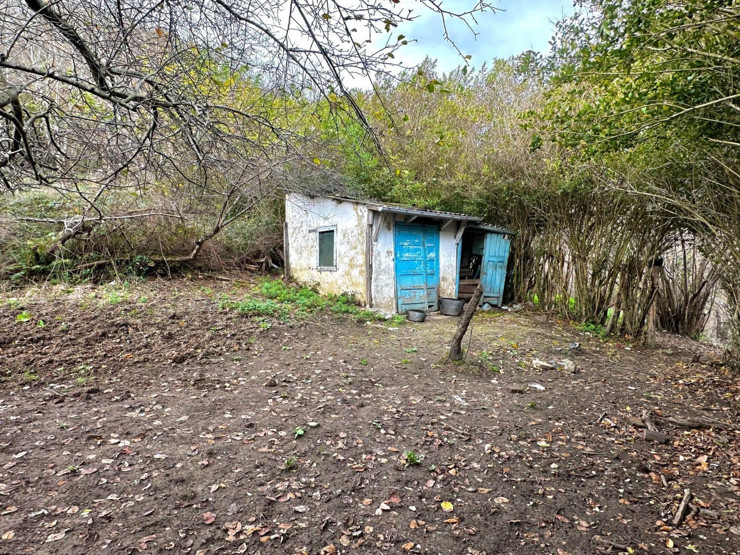 Finca/Casa Rural de 2 habitaciones en Laviana en venta con garaje - 15.000 € (Ref: 9490998)