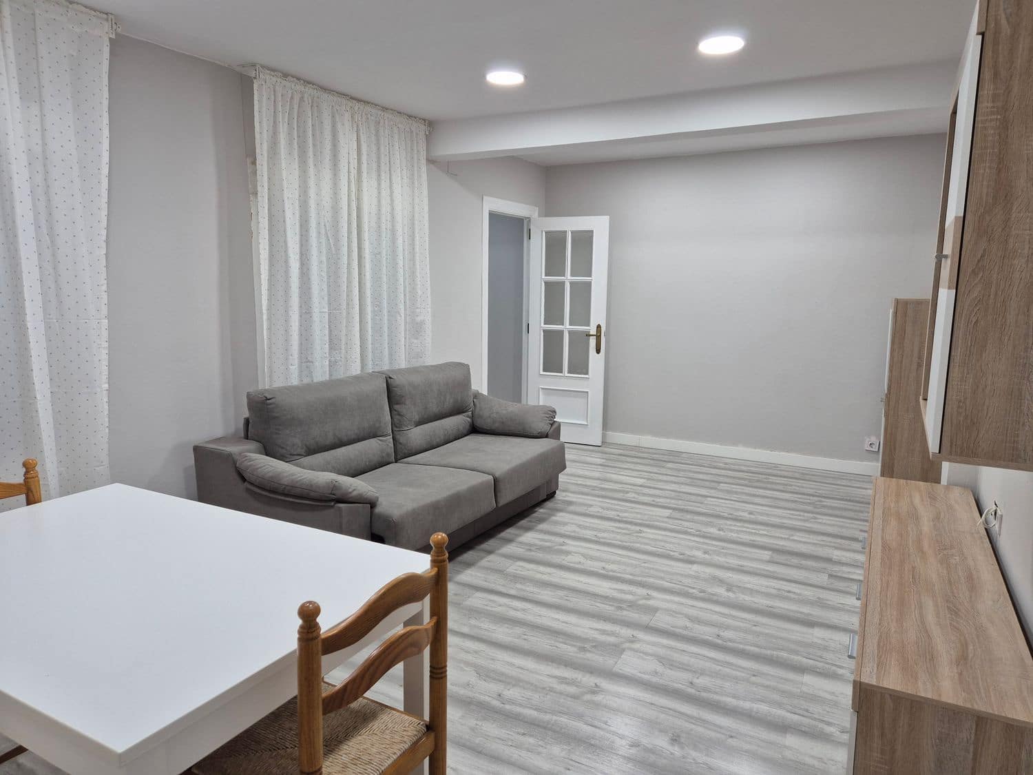 2 camera da letto Appartamento da affittare in Gijon con garage - 800 € (Rif: 9494426)
