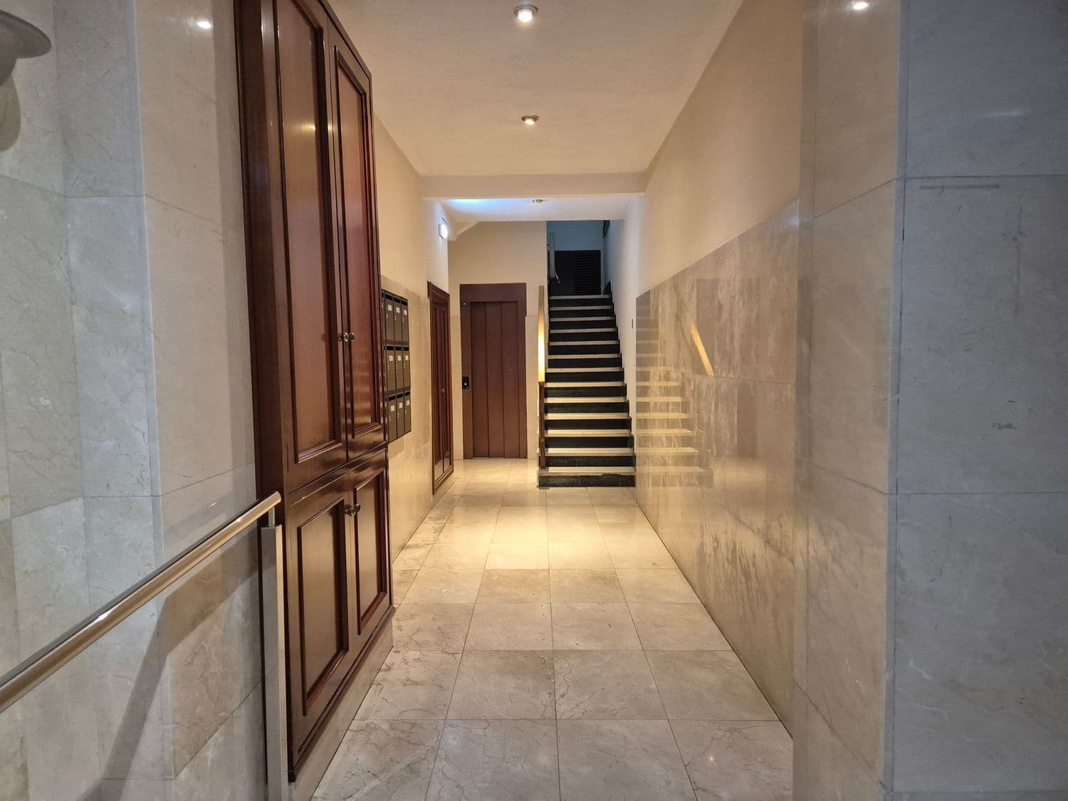 2 camera da letto Appartamento da affittare in Gijon con garage - 800 € (Rif: 9494426)