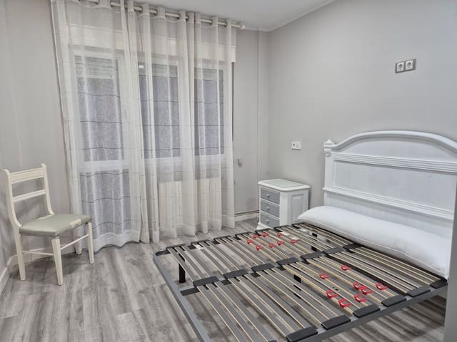 2 camera da letto Appartamento da affittare in Centro Urbano, Gijón con garage - 800 € (Rif: 9494426)
