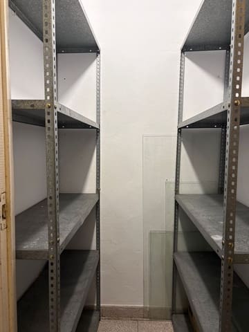 2 soverom Leilighet til salgs i Centro Urbano, Gijón med garasje - € 164 000 (Ref: 9496713)