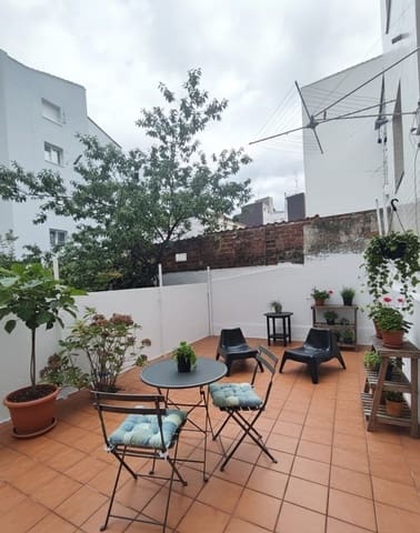 2 soverom Leilighet til salgs i Centro Urbano, Gijón med garasje - € 164 000 (Ref: 9496713)