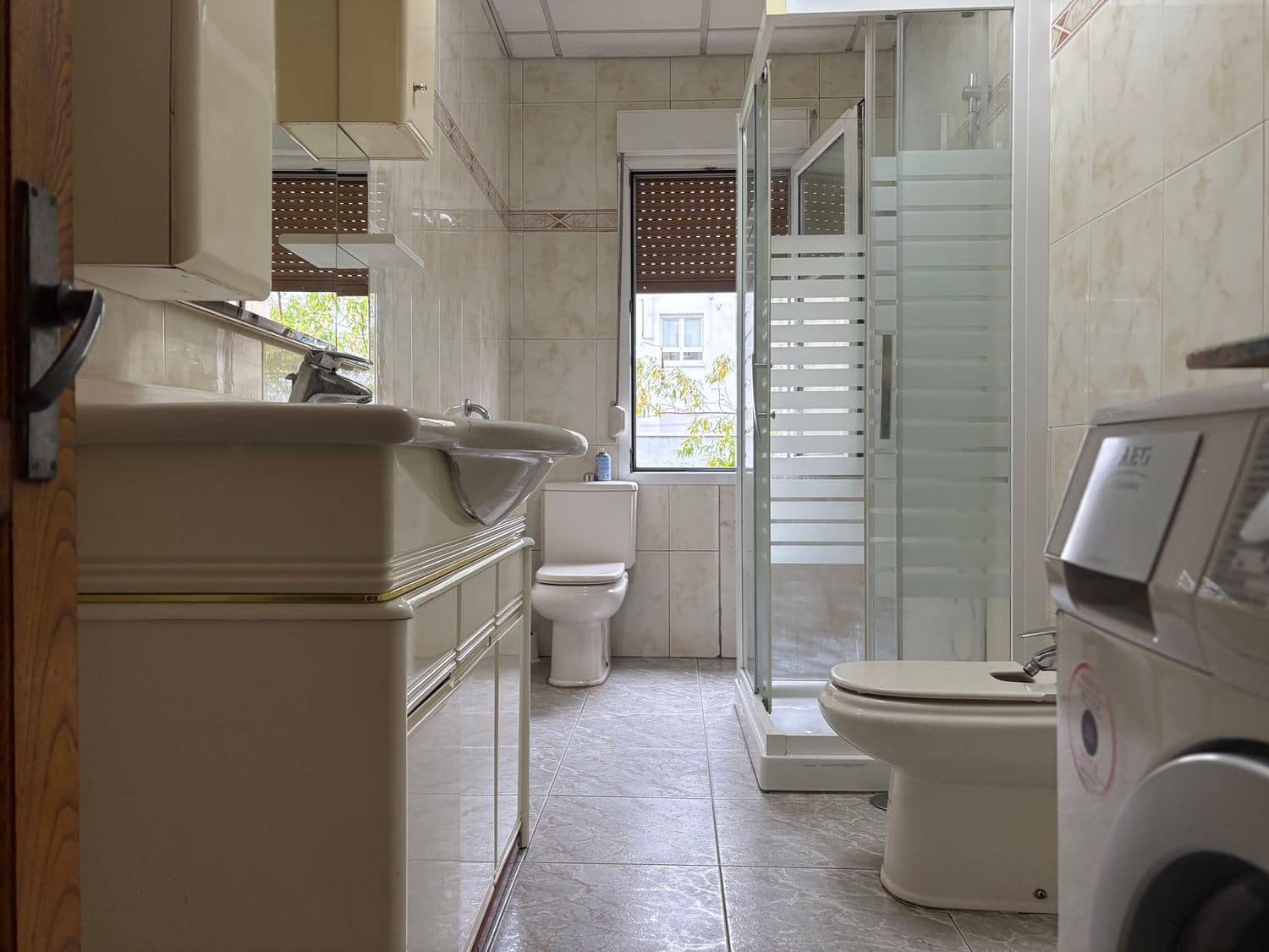 2 bedroom Apartment for sale in Gijon with garage - € 164,000 (Ref: 9496713)