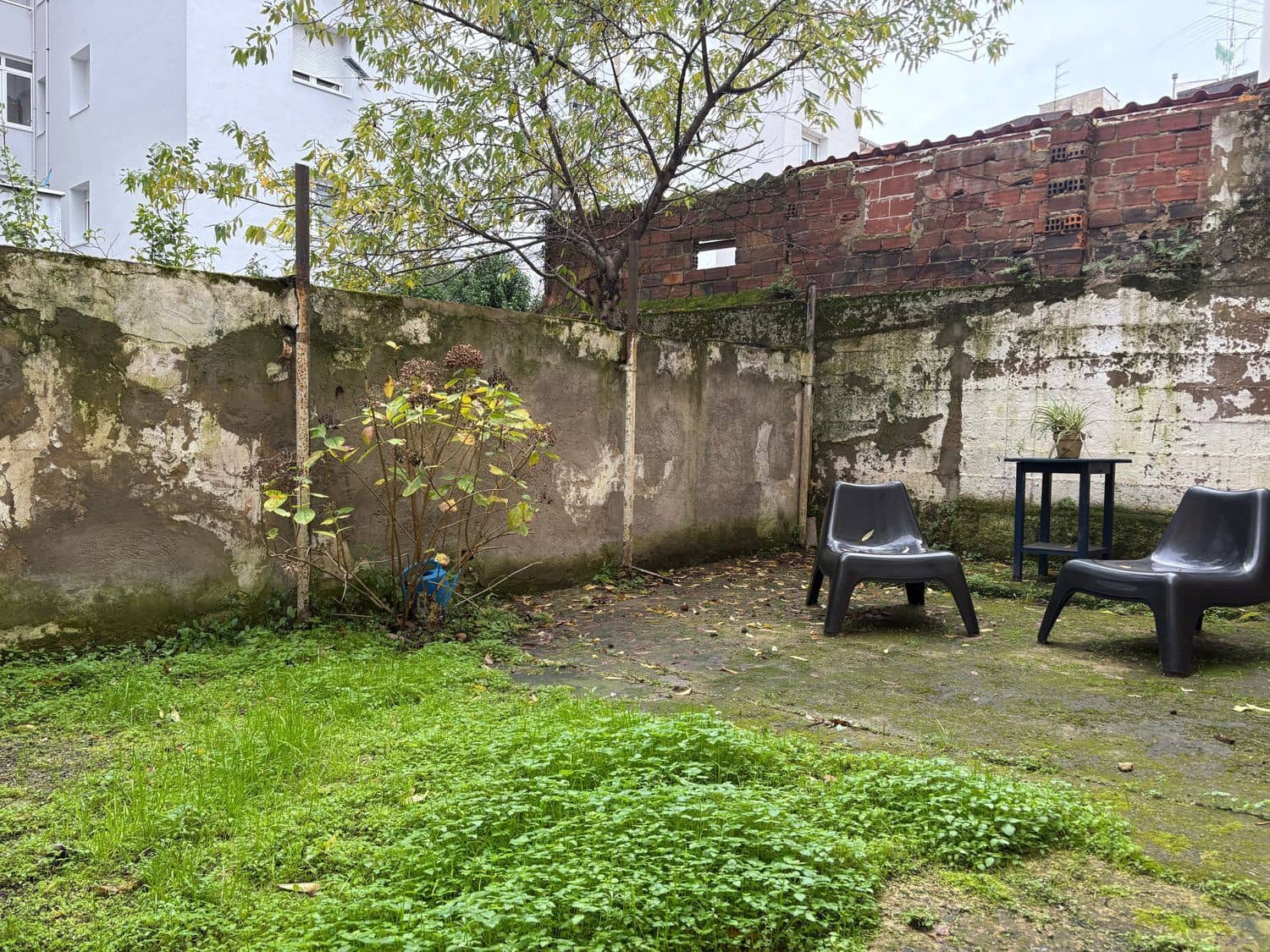 2 bedroom Apartment for sale in Gijon with garage - € 164,000 (Ref: 9496713)