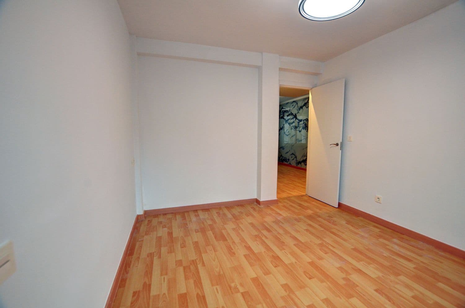 3 bedroom Apartment for sale in Gijon with garage - € 239,000 (Ref: 9496714)