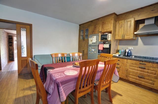 3 bedroom Townhouse for sale in Castrillón with pool garage - € 250,000 (Ref: 9496715)