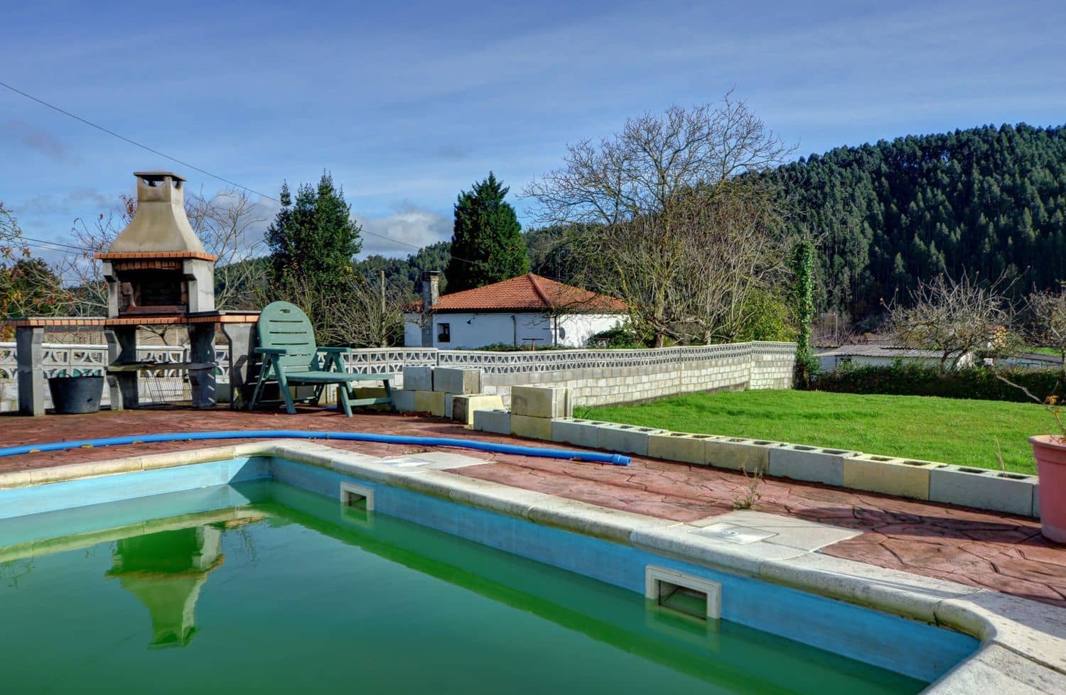 3 bedroom Townhouse for sale in Castrillon with pool garage - € 250,000 (Ref: 9496715)