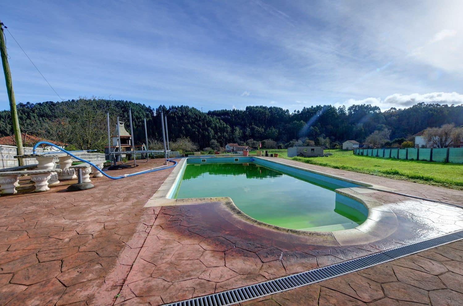 3 bedroom Townhouse for sale in Castrillon with pool garage - € 250,000 (Ref: 9496715)