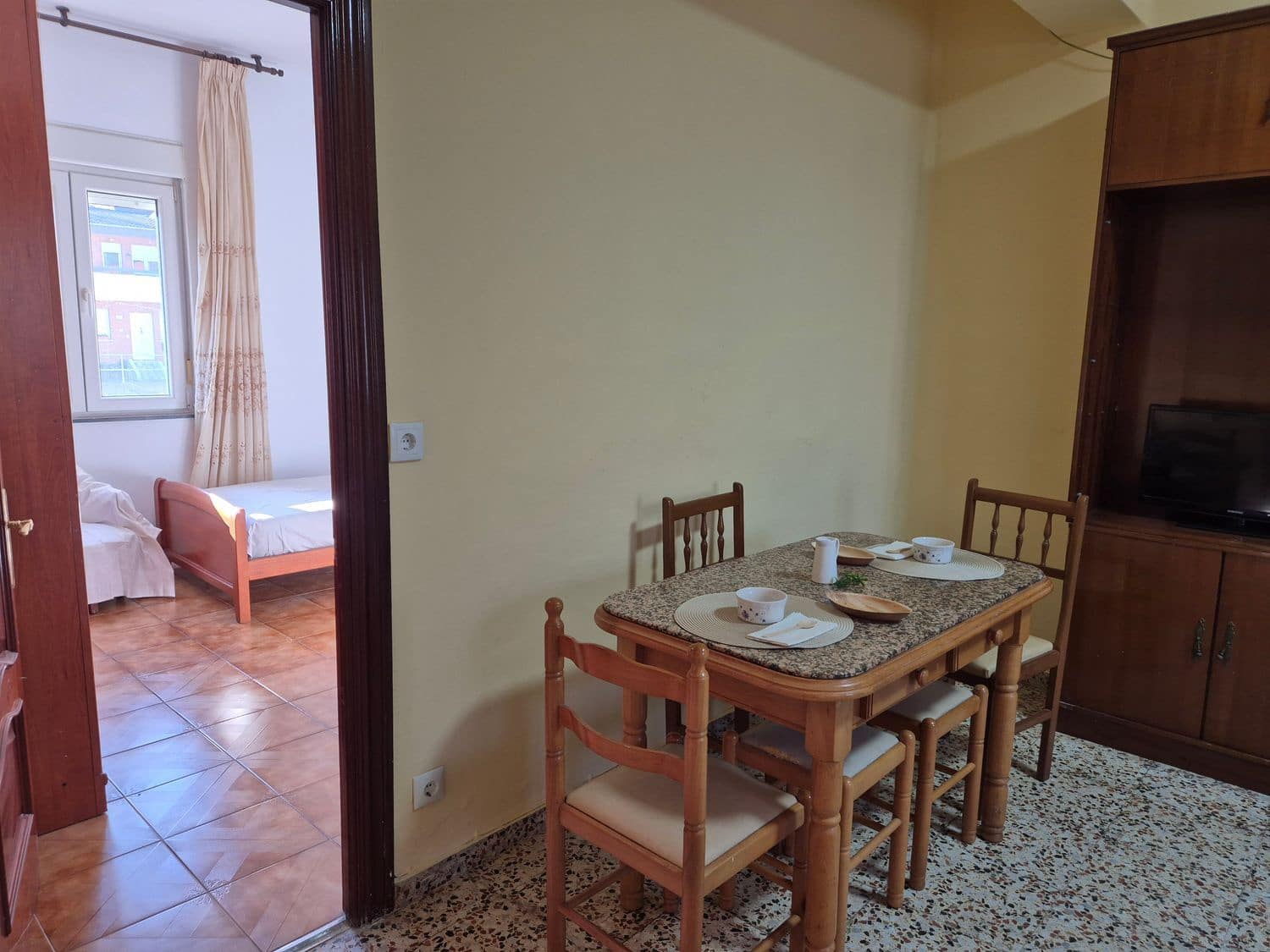 2 soveværelse Lejlighed til salg i Llastres med garage - € 85.000 (Ref: 9496716)