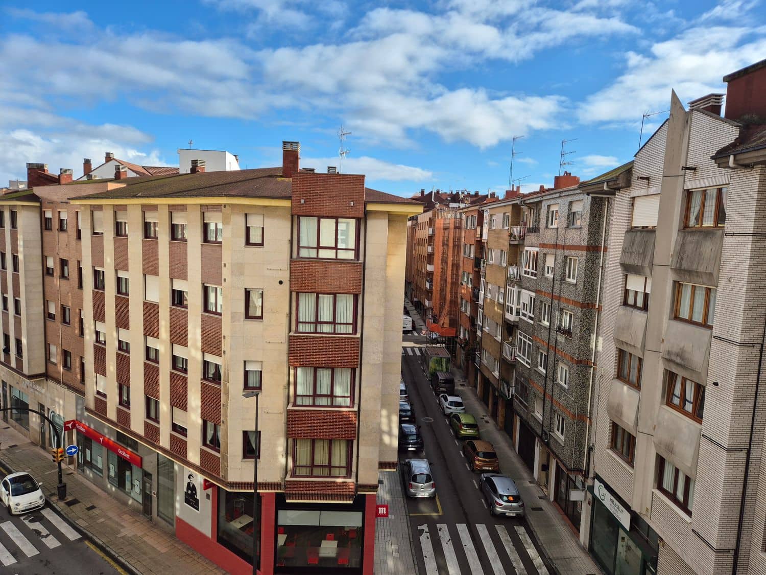 1 makuuhuone Huoneisto vuokrattavana paikassa Gijon mukana 
autotalli - 700 € (Ref: 9501873)