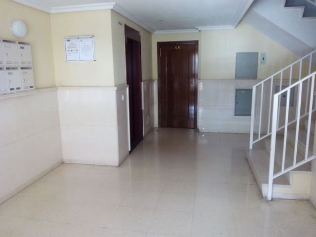 3 Zimmer Apartment zu verkaufen in Loranca, Fuenlabrada mit Garage - 240.000 € (Ref: 9501874)