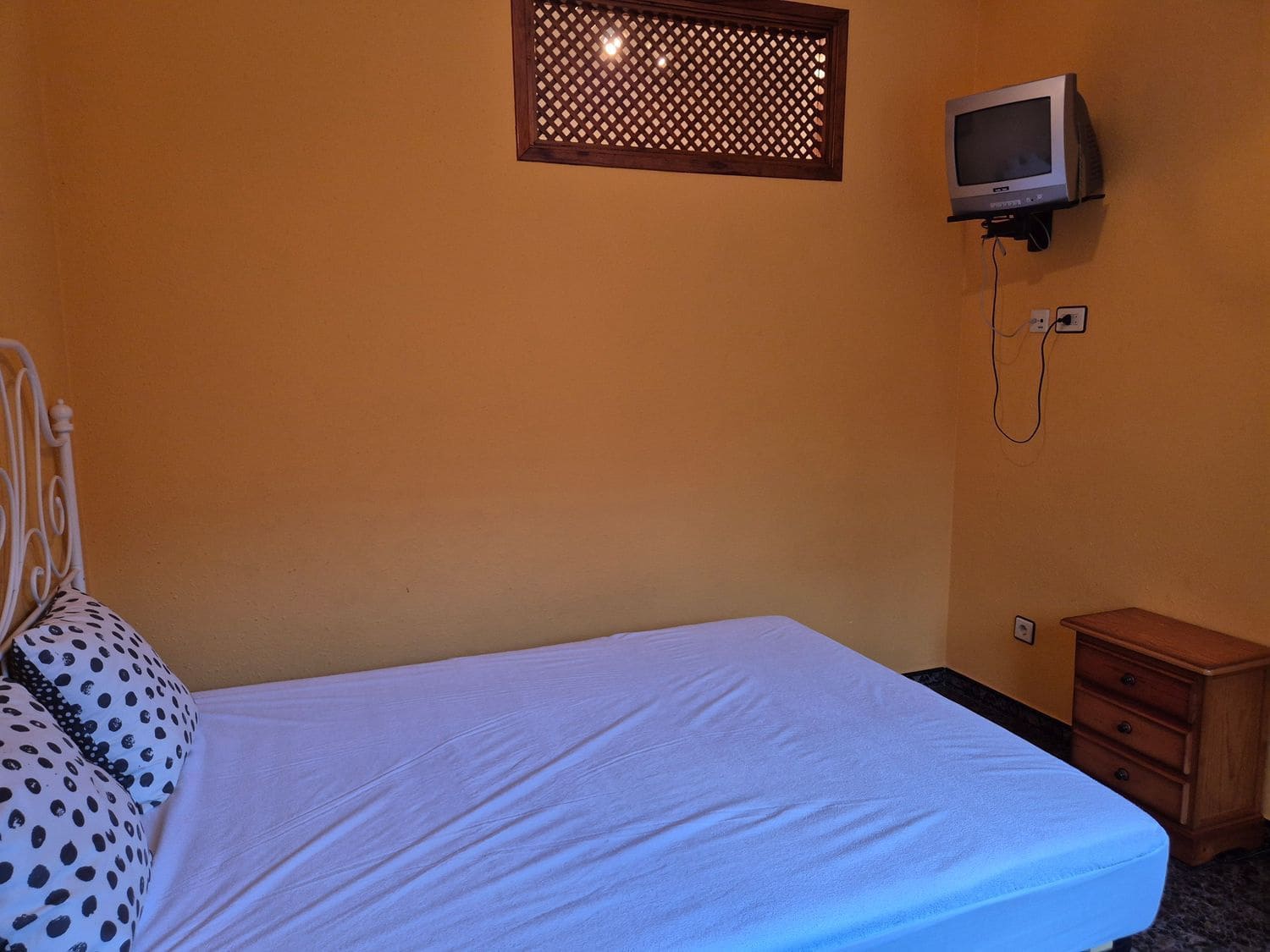 1 makuuhuone Huoneisto vuokrattavana paikassa San Martin del Rey Aurelio mukana 
autotalli - 400 € (Ref: 9503728)