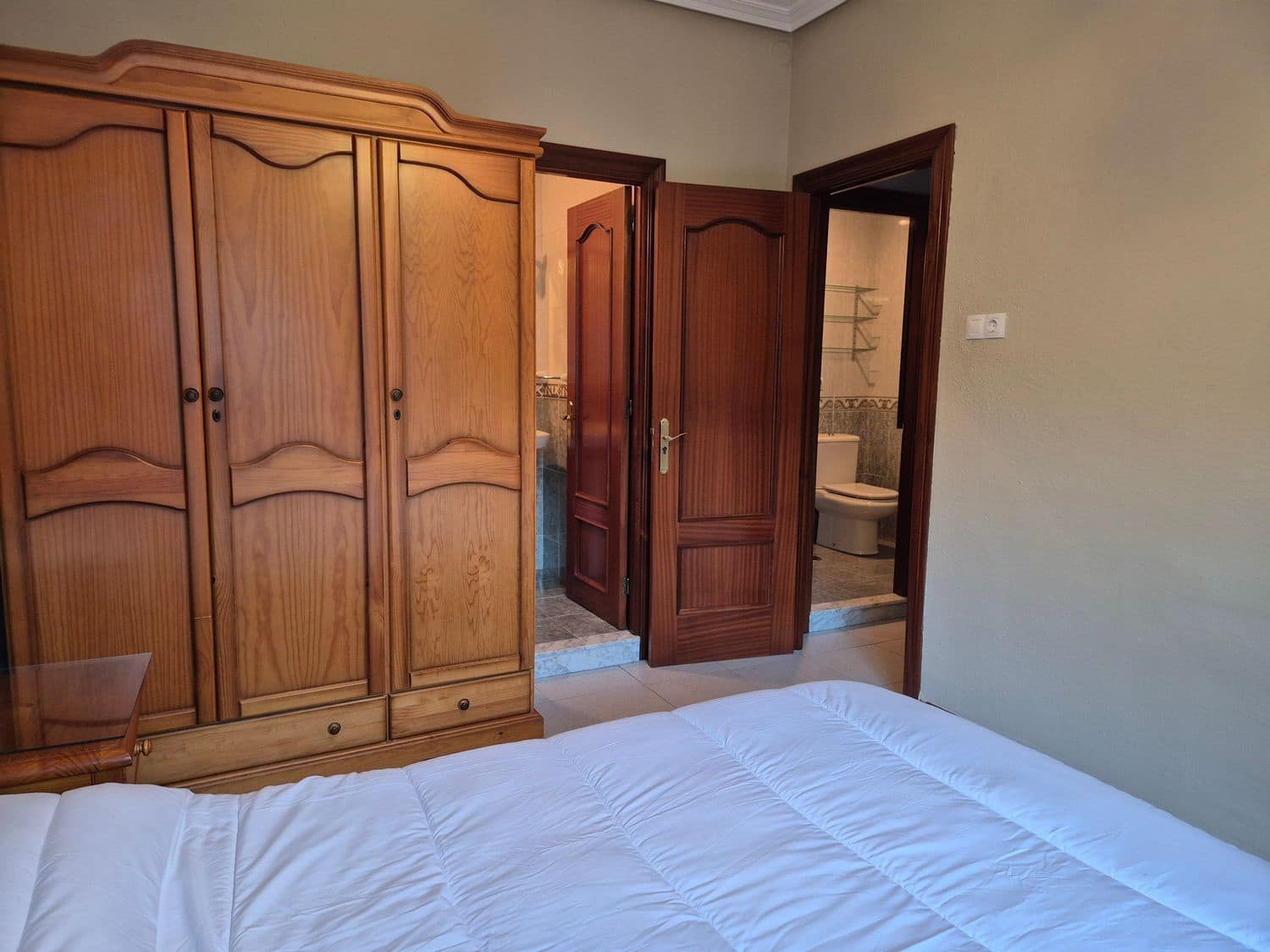 2 makuuhuone Huoneisto vuokrattavana paikassa San Martin del Rey Aurelio mukana 
autotalli - 550 € (Ref: 9503729)