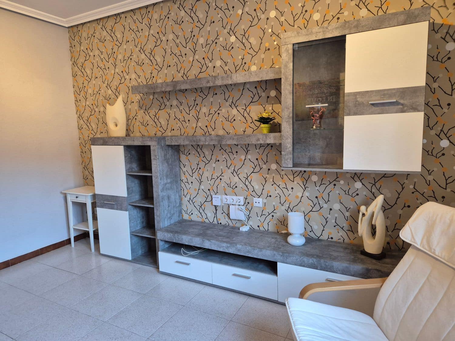 2 makuuhuone Huoneisto vuokrattavana paikassa San Martin del Rey Aurelio mukana 
autotalli - 550 € (Ref: 9503729)