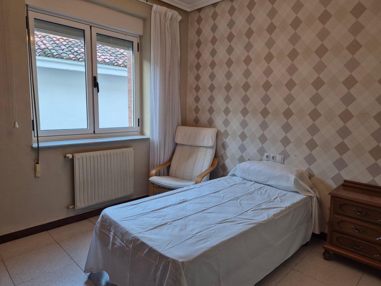 2 makuuhuone Huoneisto vuokrattavana paikassa San Martin del Rey Aurelio mukana 
autotalli - 550 € (Ref: 9503729)