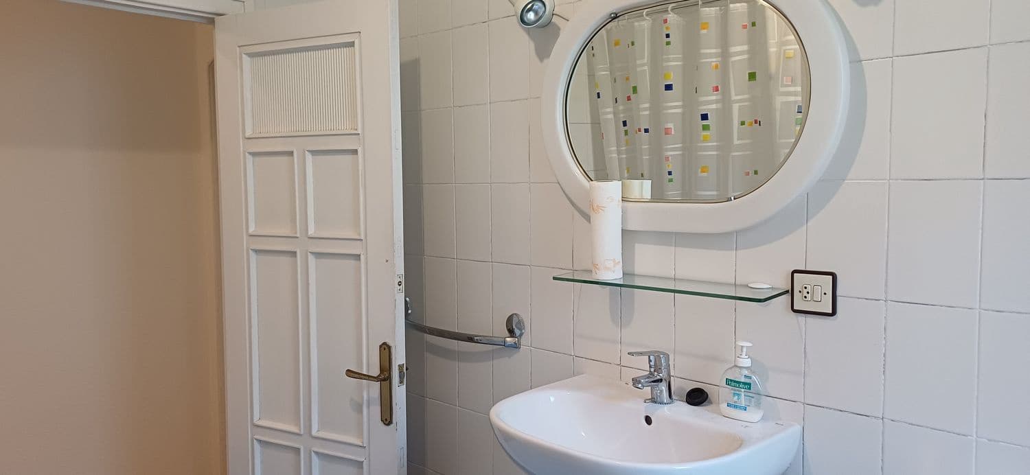 3 makuuhuone Huoneisto vuokrattavana paikassa Gijon mukana 
autotalli - 950 € (Ref: 9503733)