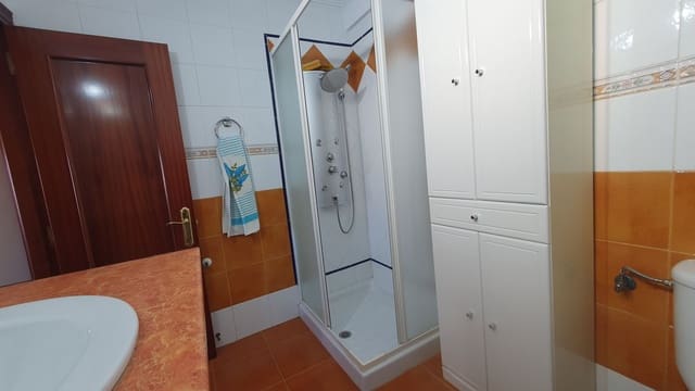2 Zimmer Apartment zu verkaufen in Centro Urbano, Gijón mit Garage - 120.000 € (Ref: 9508405)