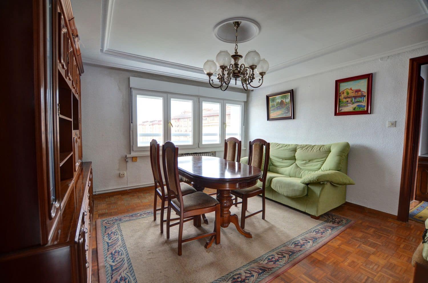 4 chambre Appartement à vendre à Aviles avec garage - 119 000 € (Ref: 9518262)