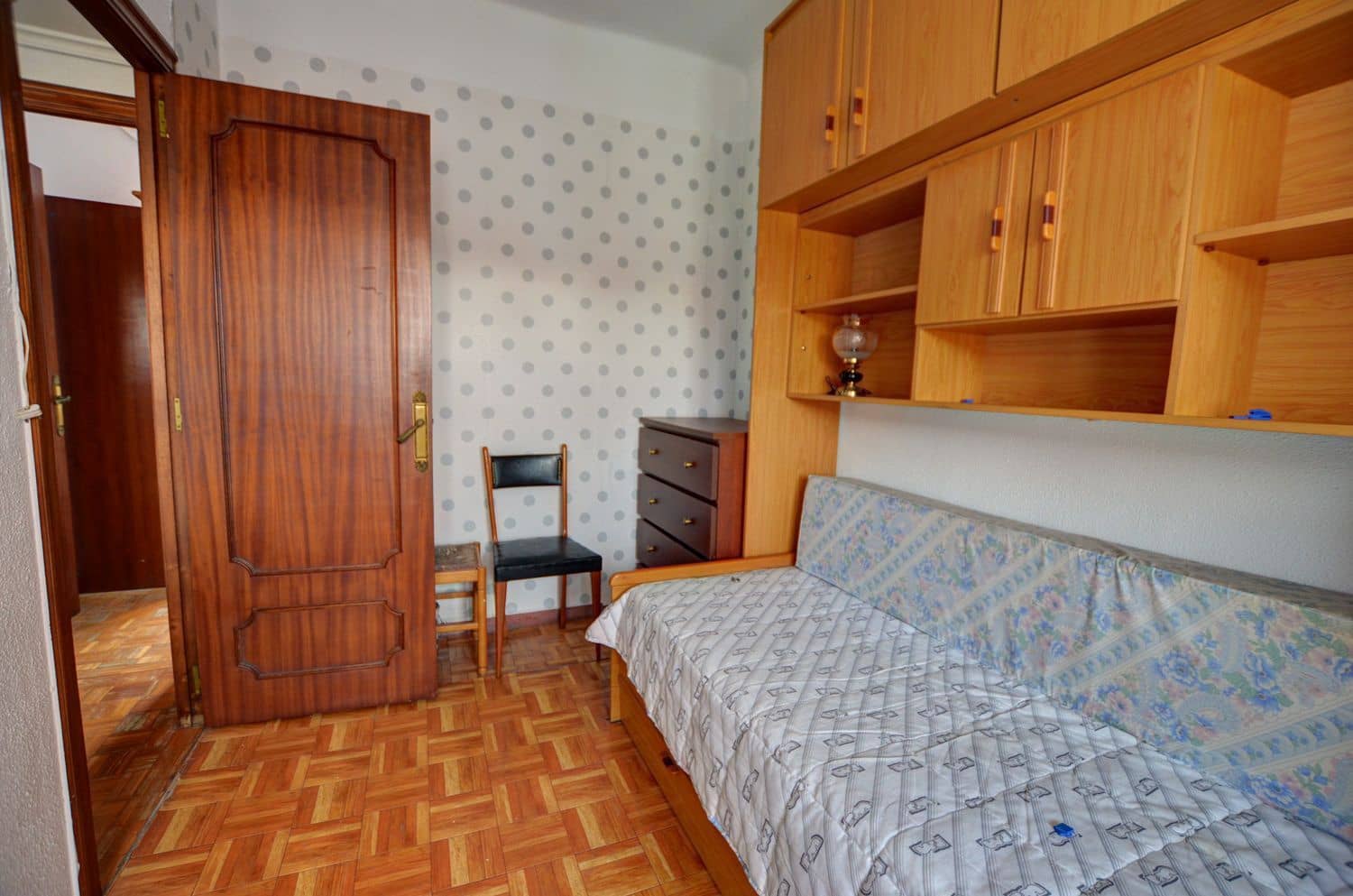 4 chambre Appartement à vendre à Aviles avec garage - 119 000 € (Ref: 9518262)