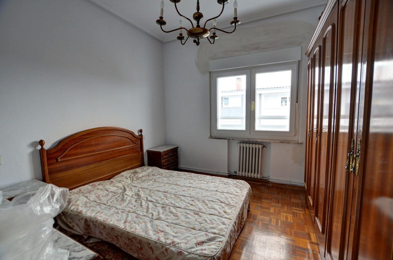 4 chambre Appartement à vendre à Aviles avec garage - 119 000 € (Ref: 9518262)