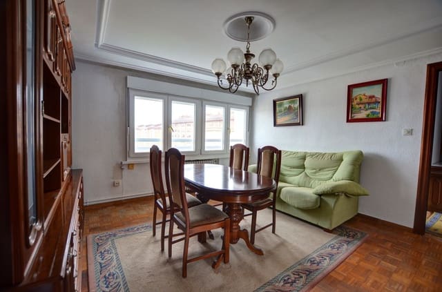 4 chambre Appartement à vendre à Avilés avec garage - 119 000 € (Ref: 9518262)