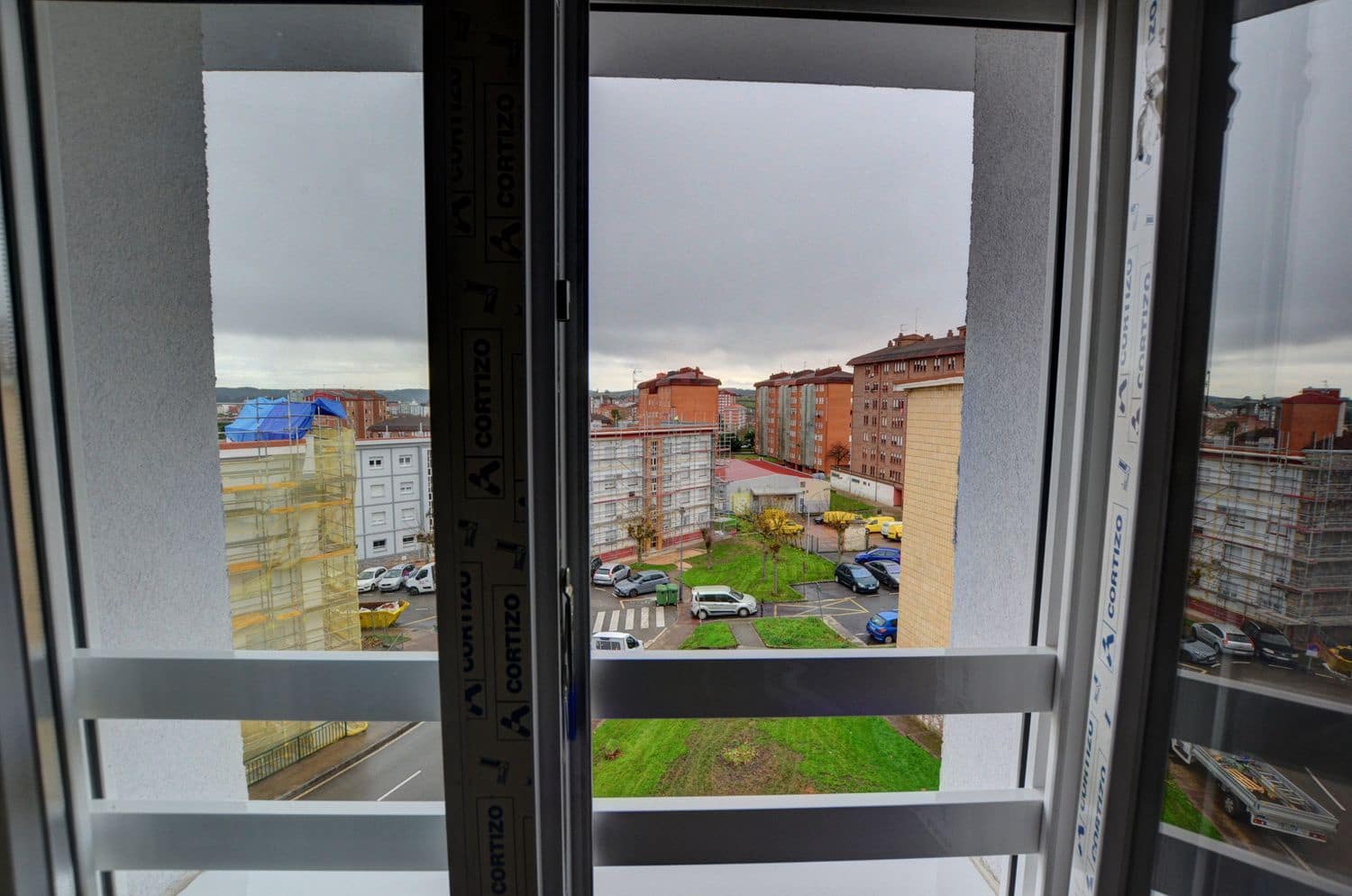 4 chambre Appartement à vendre à Aviles avec garage - 119 000 € (Ref: 9518262)